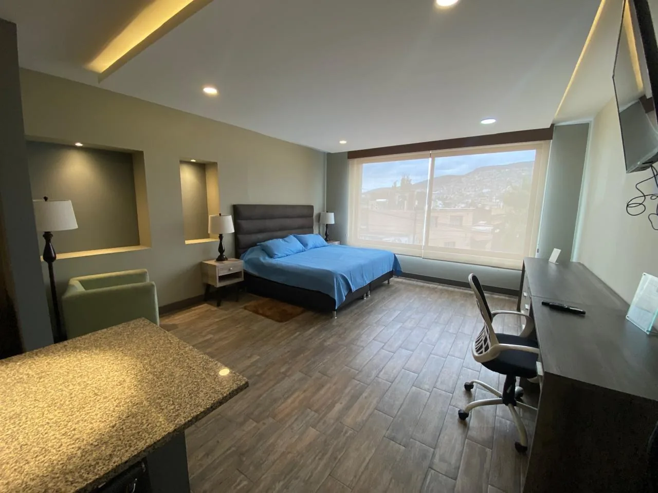 Suite King